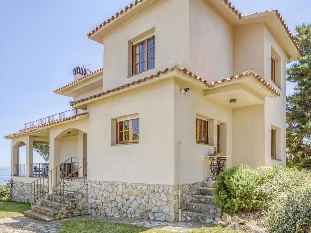 Belvilla By Oyo Villa In Arenys De Mar With Pool Exterior photo